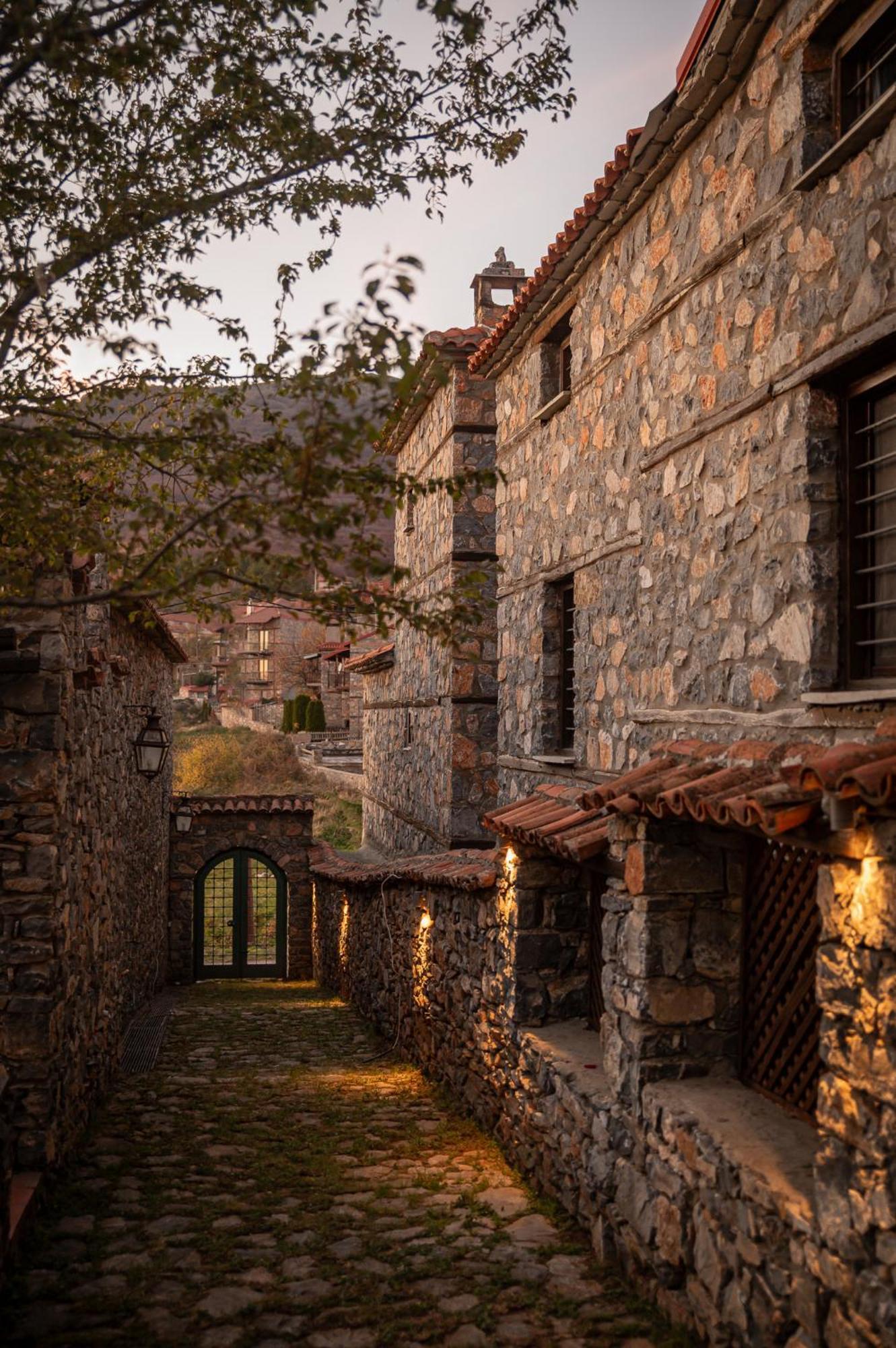 4 Seasons Premium Guest house Agios Athanasios (Pella)